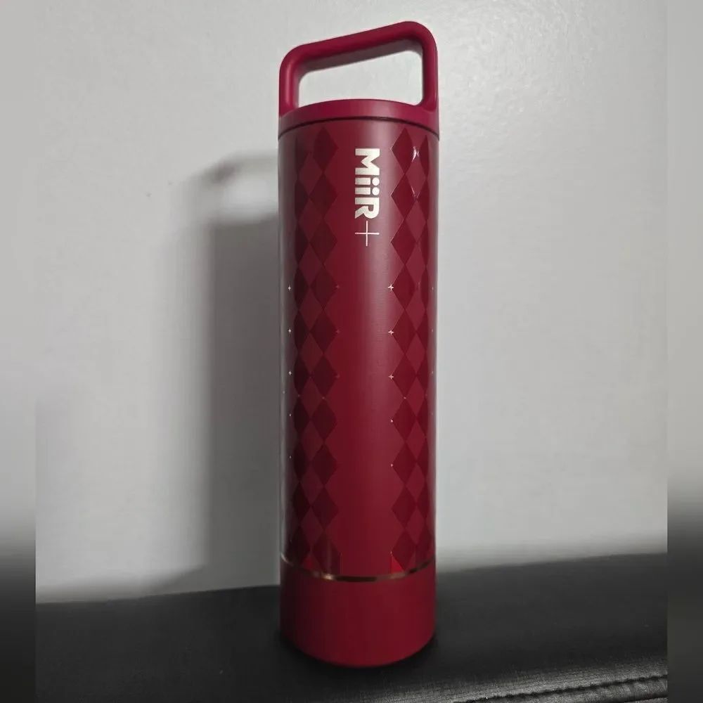 NWT Starbucks x MiiR 2025 Holiday Red Checkered SS Bottle Tumbler & Lid Handle